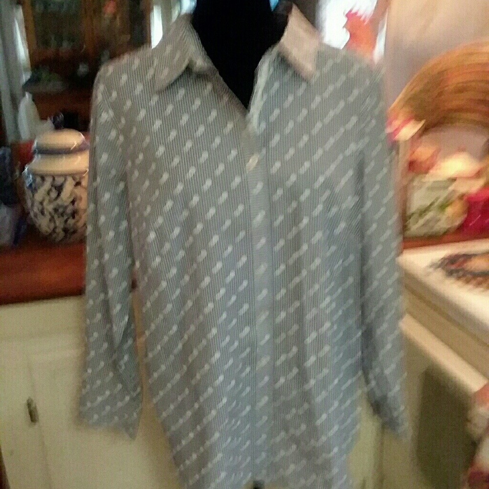 NWT! TALBOT Polka dot blouse
